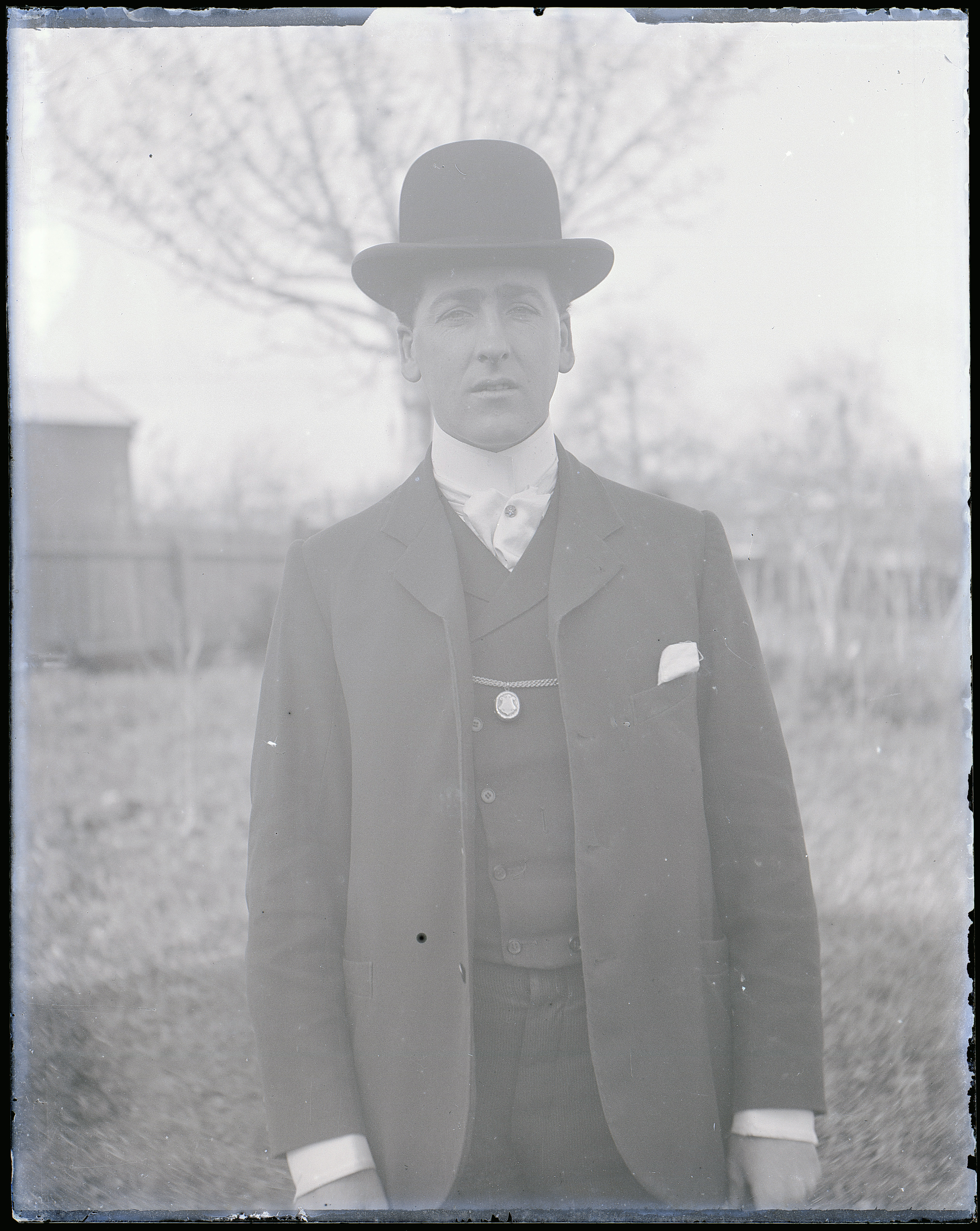 Gulliver photographs. &#39;Man in garden wearing a hat&#39;.